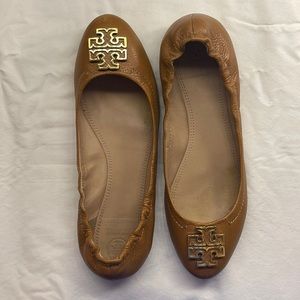 Tory Burch Light Brown Flats Size 10 1/2